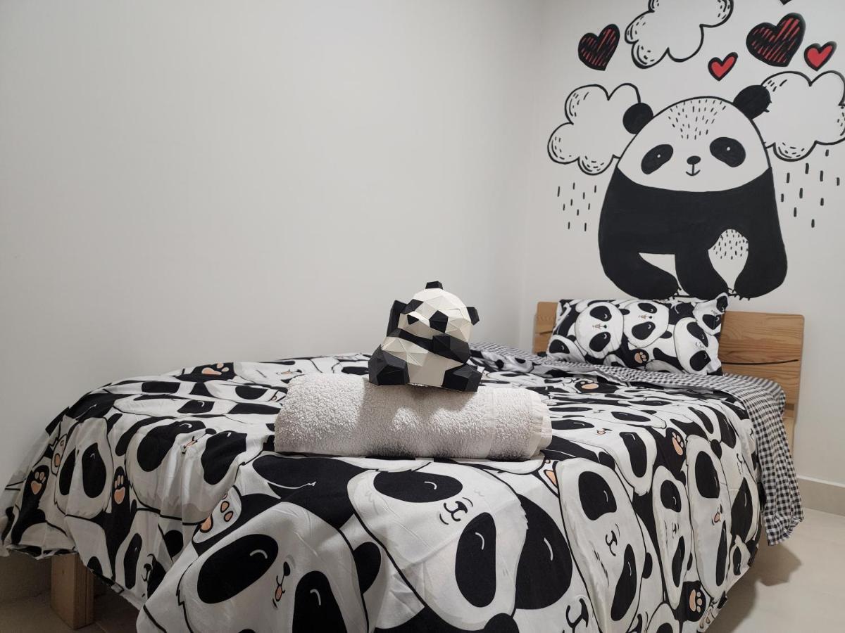 Apartament Netflix Panda House 3B2R Rimbayu Kota Kemuning With Atari Games Teluk Panglima Garang Zewnętrze zdjęcie