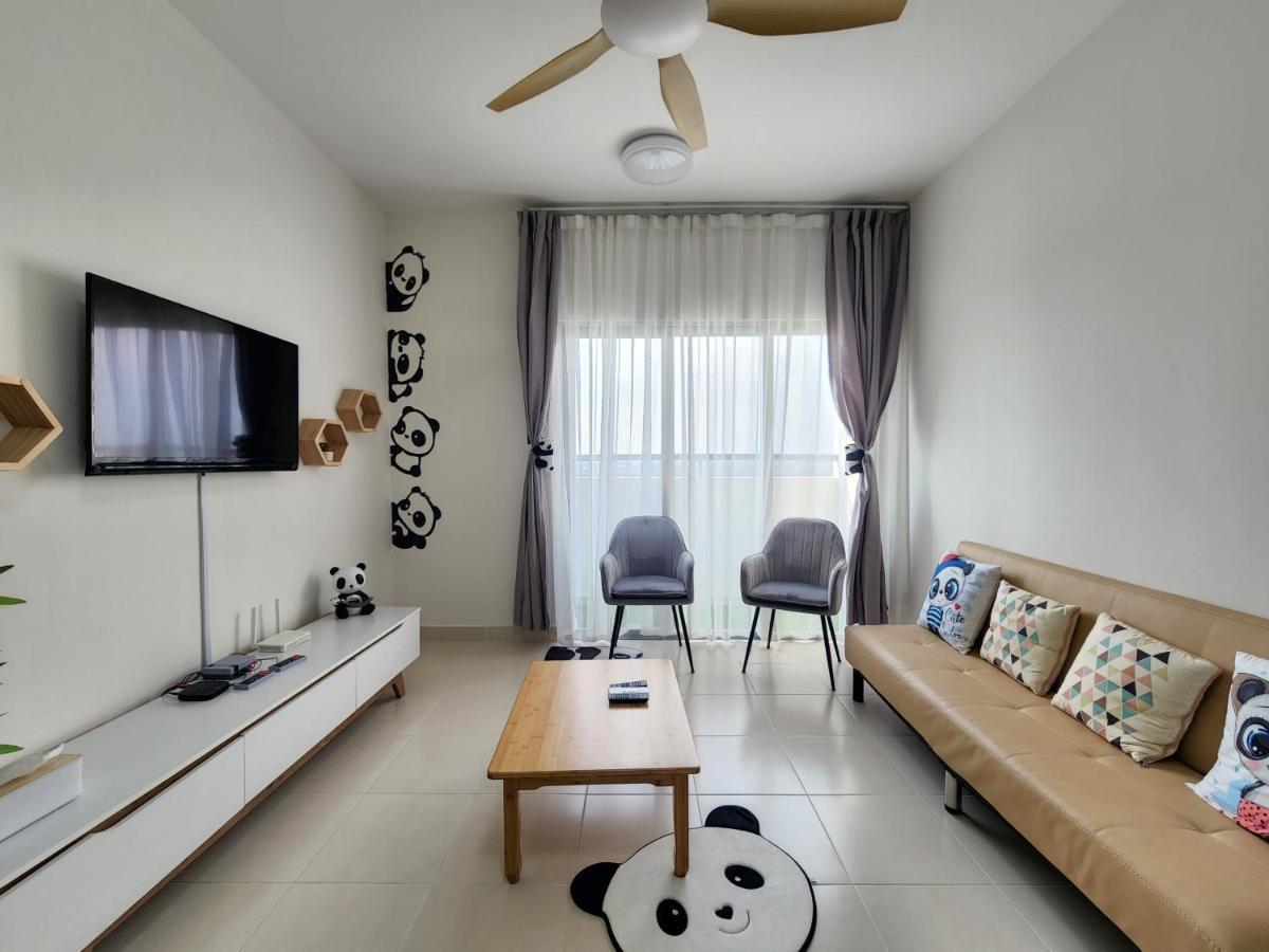 Apartament Netflix Panda House 3B2R Rimbayu Kota Kemuning With Atari Games Teluk Panglima Garang Zewnętrze zdjęcie